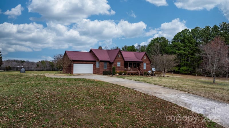 3427 Joe Johnson Rd, Catawba, NC 28609
