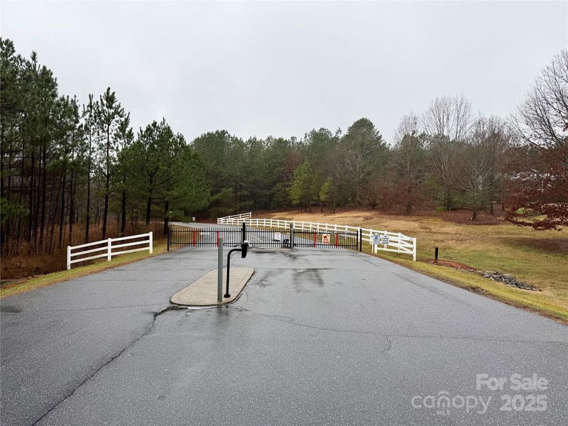 317 Rivercliff Dr #32, Stony Point, NC 28678