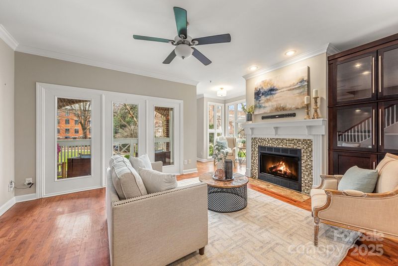 351 W 7th St, Charlotte, NC 28202