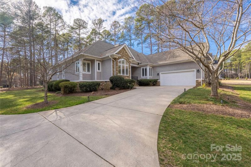 1718 Brawley School Rd, Mooresville, NC 28117