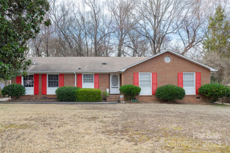 1018 Eaglewood Ave, Charlotte, NC 28212