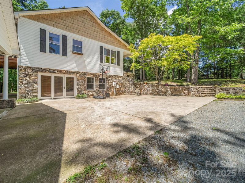 2988 Parks Lafferty Rd, Concord, NC 28025