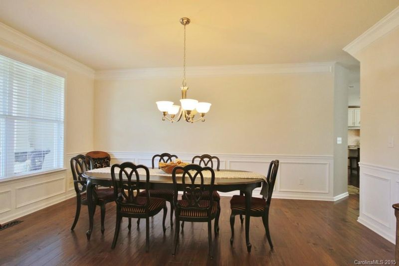 290 Cove Creek Loop, Mooresville, NC 28117
