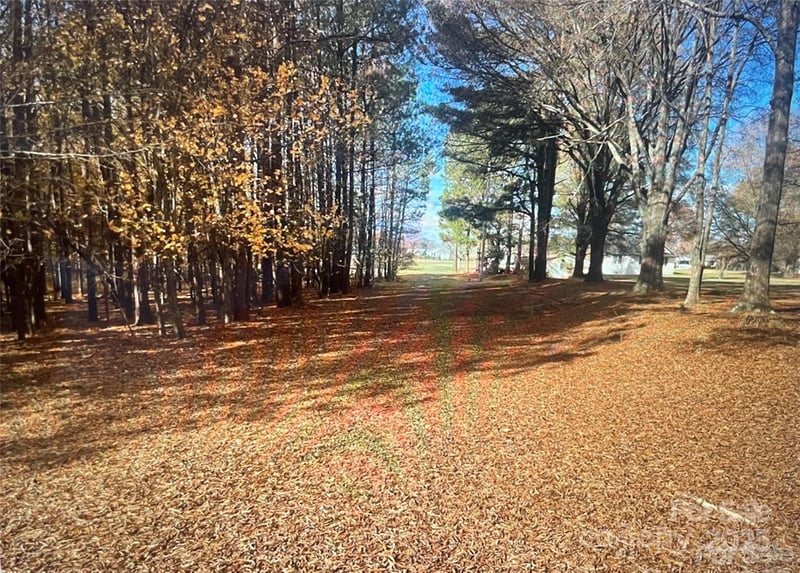14818 Hooks Rd, Matthews, NC 28105