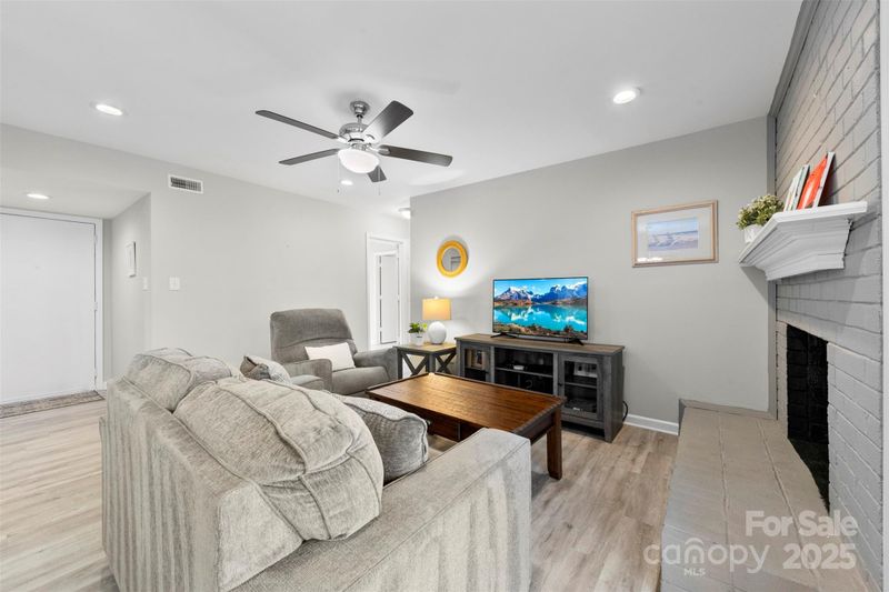 11036 Harrowfield Rd, Charlotte, NC 28226