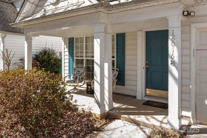 18016 Bluff Inlet Rd, Cornelius, NC 28031