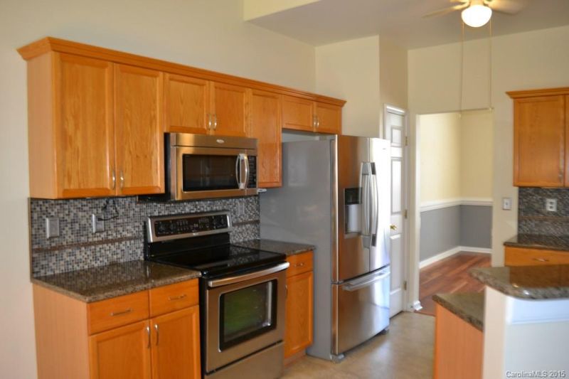 1009 Farmingham Ln, Indian Trail, NC 28079