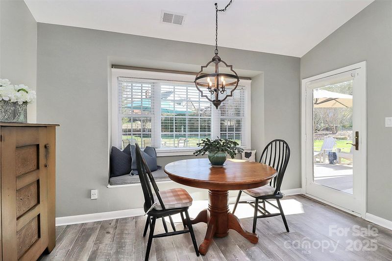 2905 Jarrett Ct, Matthews, NC 28105