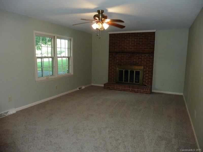 10319 Glenmac Rd, Charlotte, NC 28215