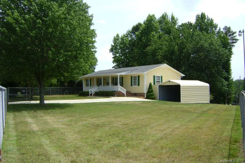 2255 Old Nc 27 None, Mount Holly, NC 28120