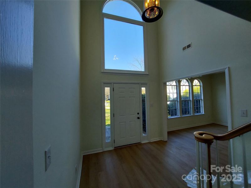 9135 Stoney Corner Ln, Charlotte, NC 28210