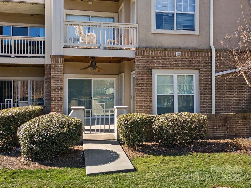 103 Pier 33 Dr #207, Mooresville, NC 28117