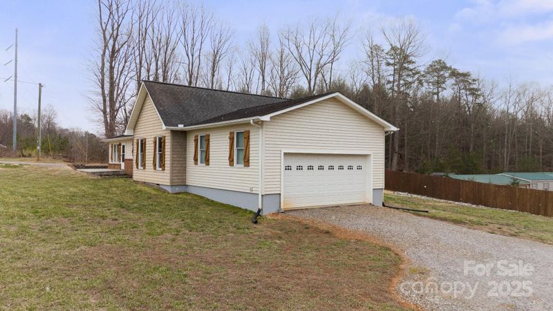 201 Indian Hill Rd, Union Grove, NC 28689