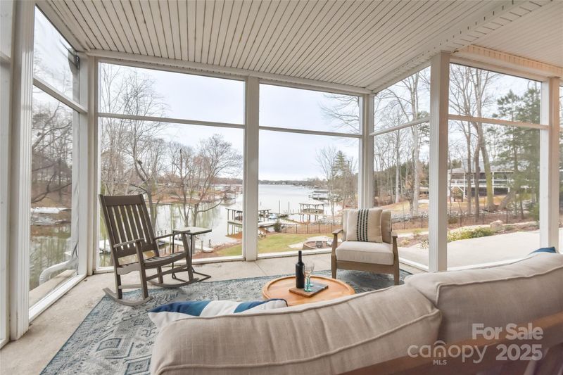 4543 Stonesthrow Dr, Denver, NC 28037