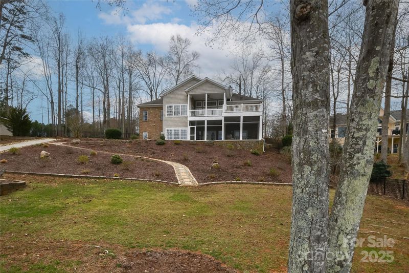 4543 Stonesthrow Dr, Denver, NC 28037