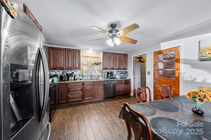 5923 Charleston Ave, Kannapolis, NC 28081