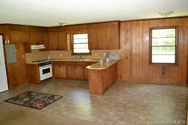 5867 Robinhood Rd, Fort Lawn, SC 29714