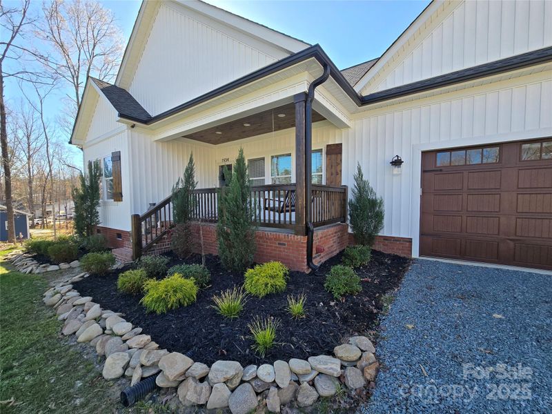 1934 Hollybrook Ln, Lancaster, SC 29720