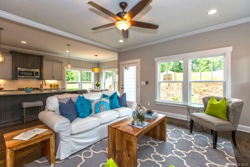 227 S Turner Ave, Charlotte, NC 28208