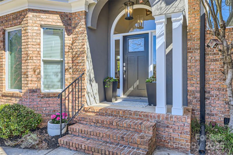 16212 Walcot Ln, Cornelius, NC 28031