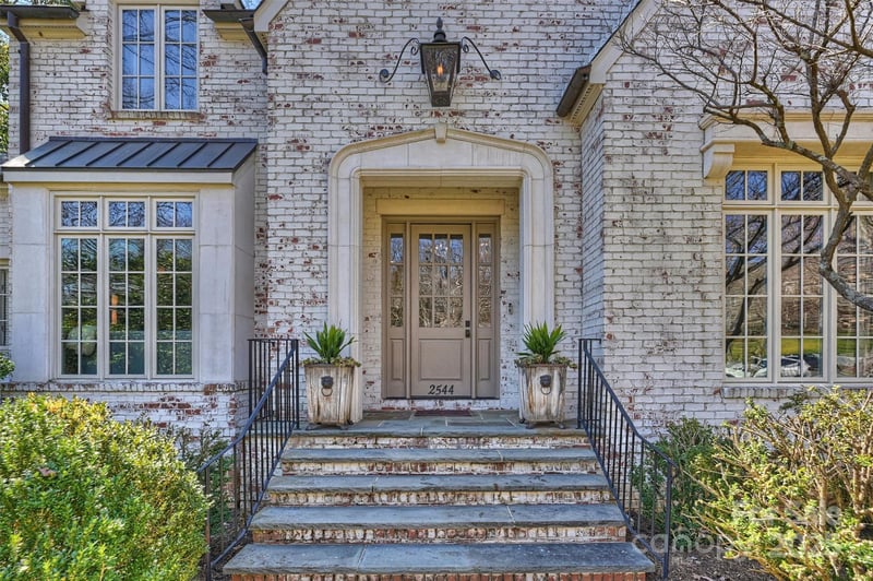 2544 Portland Ave, Charlotte, NC 28207