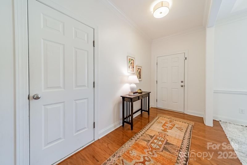 6520 Fieldstone Manor Dr, Matthews, NC 28105