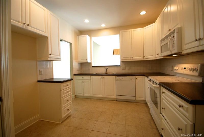 10825 Casetta Dr #A, Matthews, NC 27265