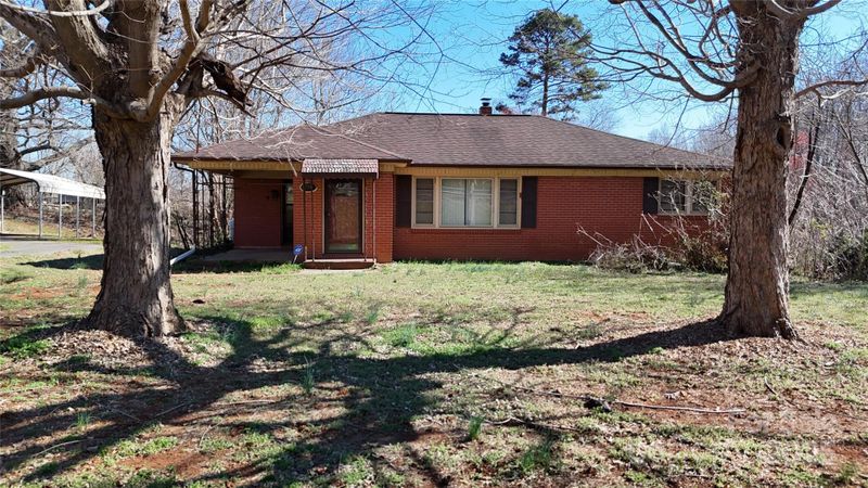 4774 E Nc 150 Hw, Lincolnton, NC 28092