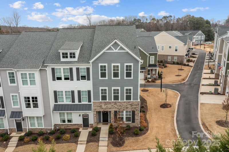 1037 Naples Dr, Davidson, NC 28036