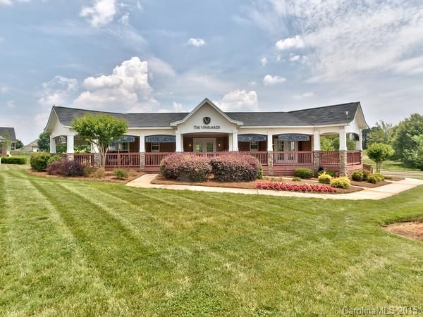 8552 Loxton Cir #516, Charlotte, NC 28214