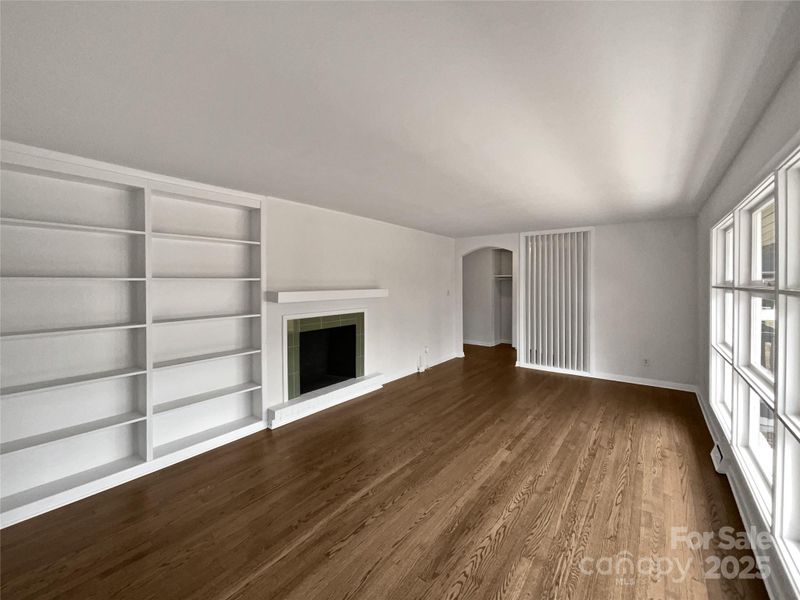 924 Springdale Ln, Gastonia, NC 28052