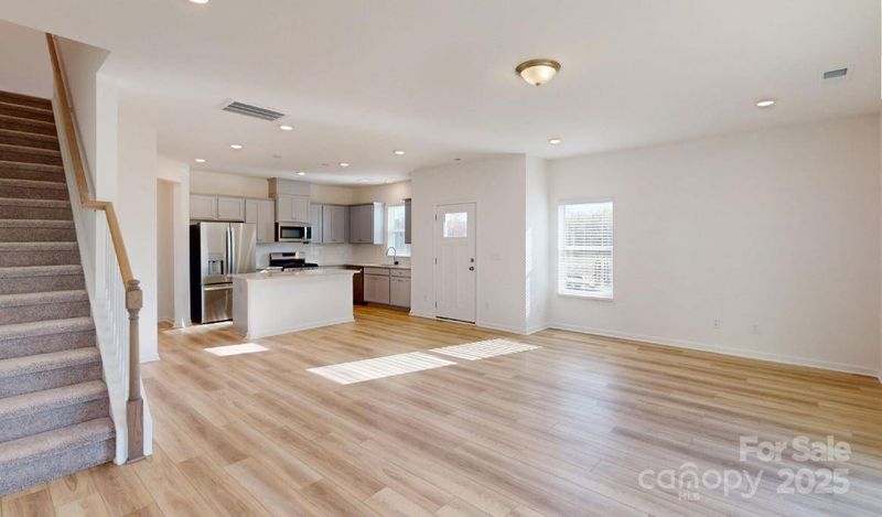 4005 Lawnview Dr, Charlotte, NC 28269