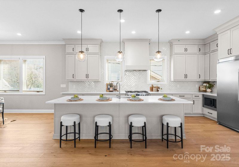 4207 Walker Rd, Charlotte, NC 28211