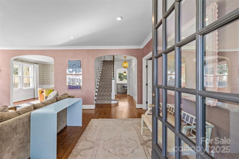 1816 Beverly Dr, Charlotte, NC 28207