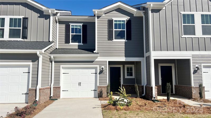 1748 Braemar Village Dr, Monroe, NC 28110
