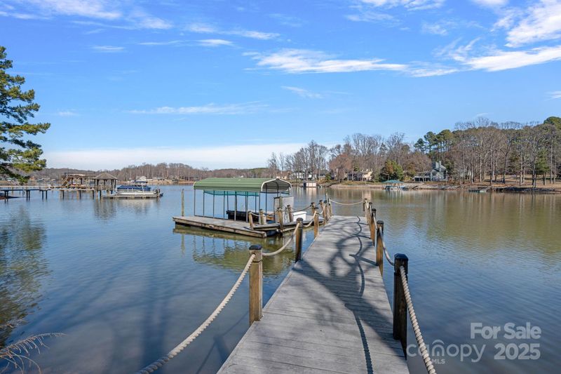 213 Patternote Rd, Mooresville, NC 28117