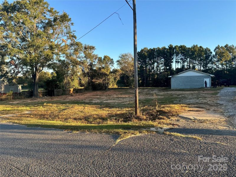 207 Magnolia Ave, Great Falls, SC 29055