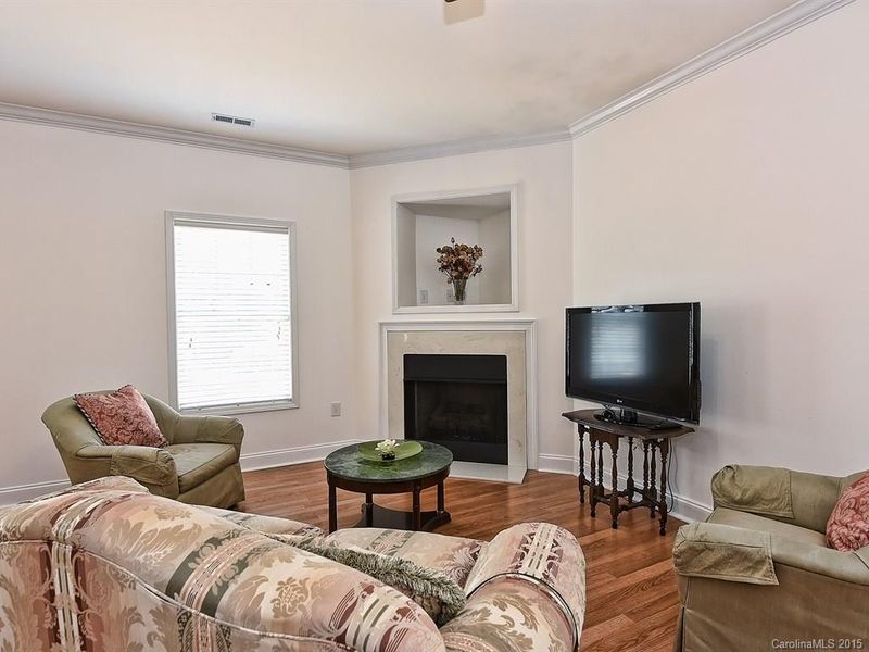 4002 Holly Park Dr, Indian Trail, NC 28079