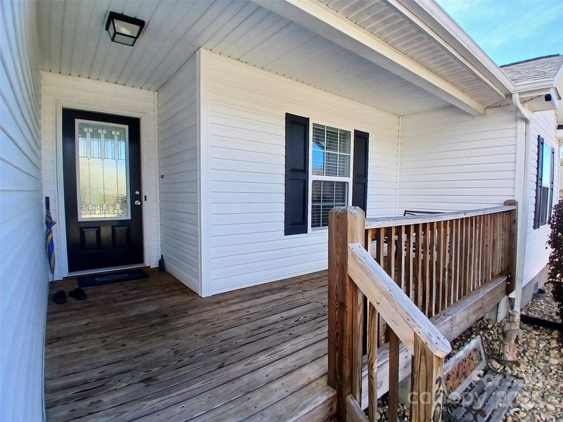 207 Planters Row Rd, Iron Station, NC 28080