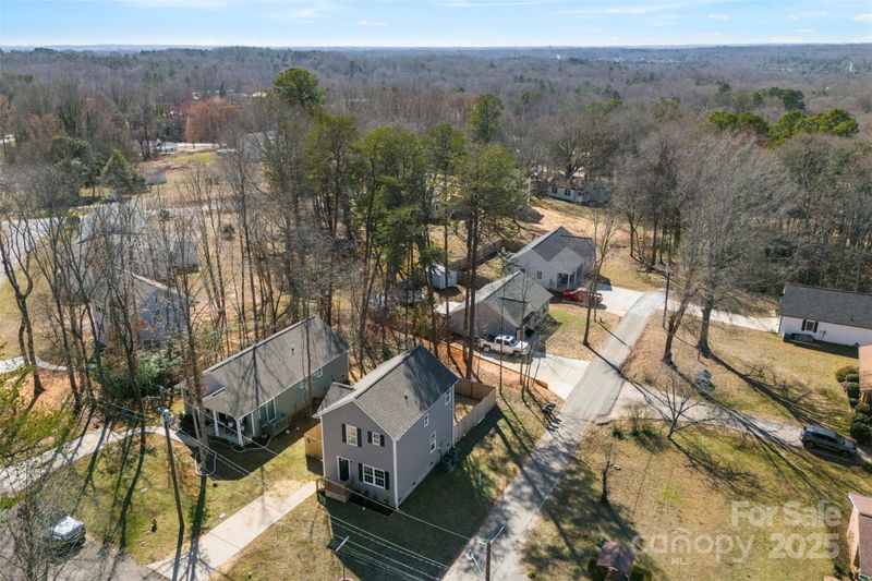 1070 Redleaf Trl, Lincolnton, NC 28092