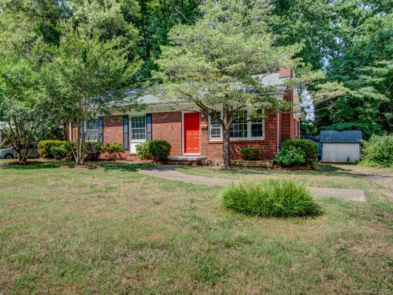 3239 Wicklow Pl, Charlotte, NC 28205