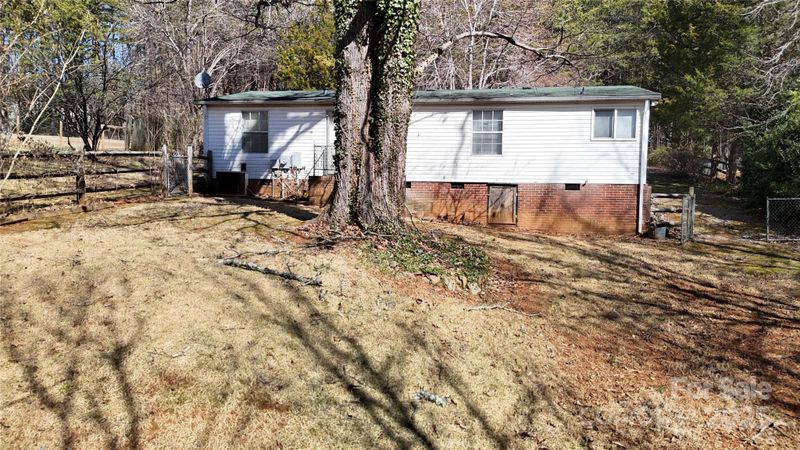 5124 Gates Dr, Denver, NC 28037