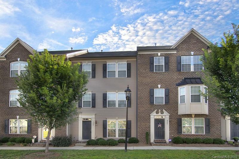 9333 Lenox Pointe Dr #73, Charlotte, NC 28273