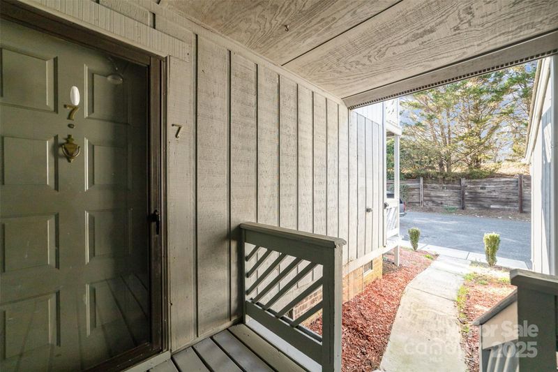 100 Willow Run Dr #7, Gastonia, NC 28056