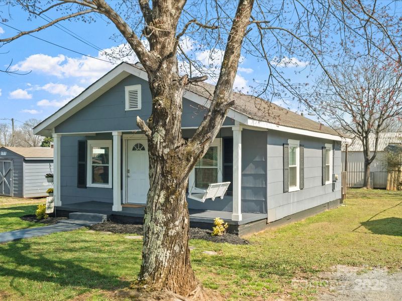 125 Ashe St, Gastonia, NC 28056