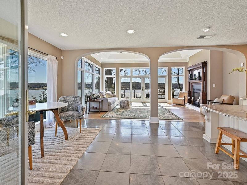 3030 Point Clear Dr, Tega Cay, SC 29708