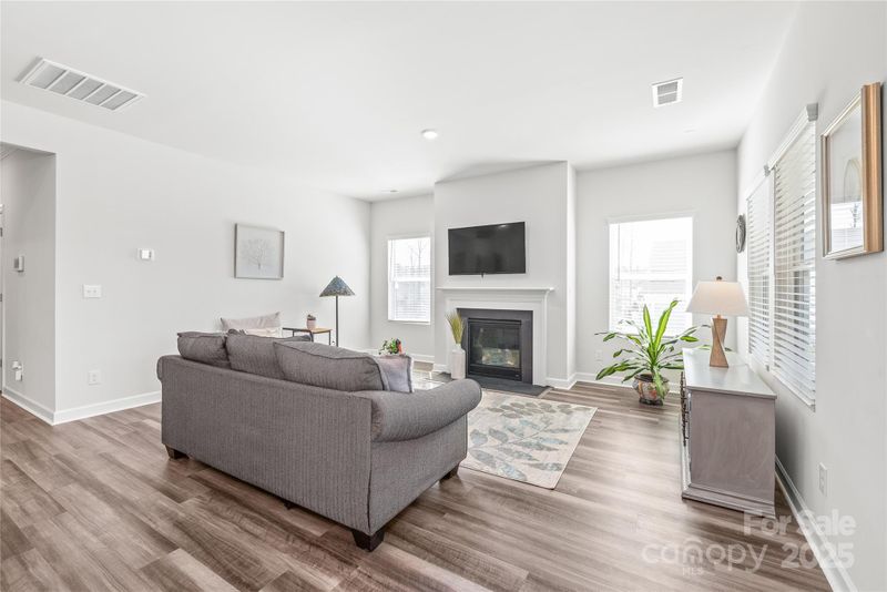 5367 Turtle Creek Dr, Denver, NC 28037