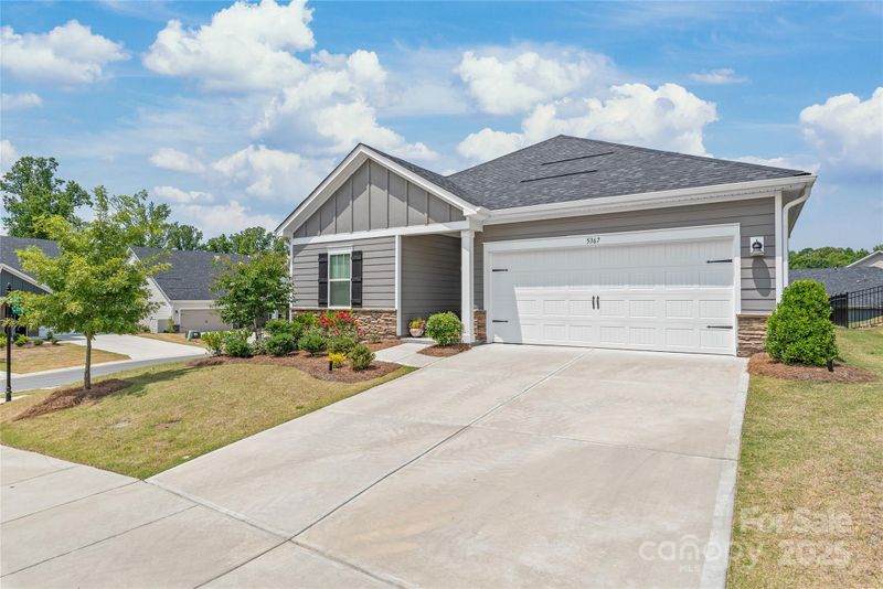 5367 Turtle Creek Dr, Denver, NC 28037