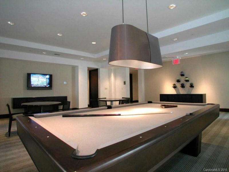 230 S Tryon St #1101, Charlotte, NC 28202