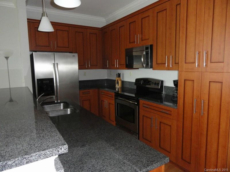 230 S Tryon St #1101, Charlotte, NC 28202